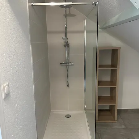 Apartment Centre *